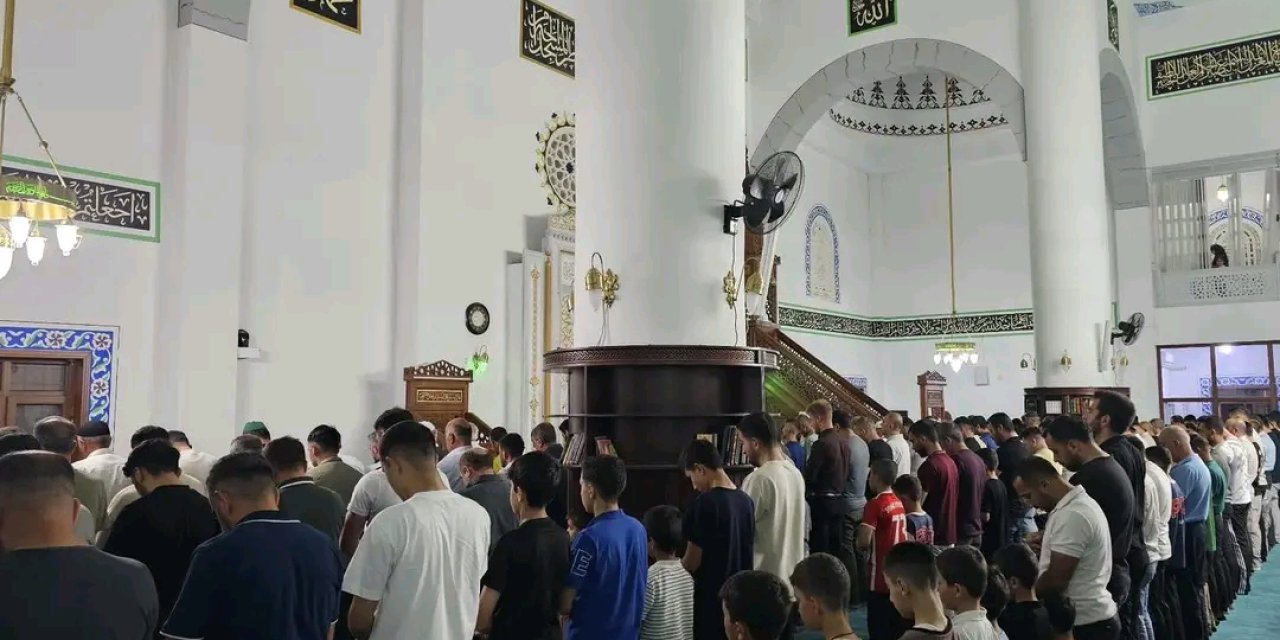 Şırnak’ta Mevlid Kandili Dualarla İdrak Edildi