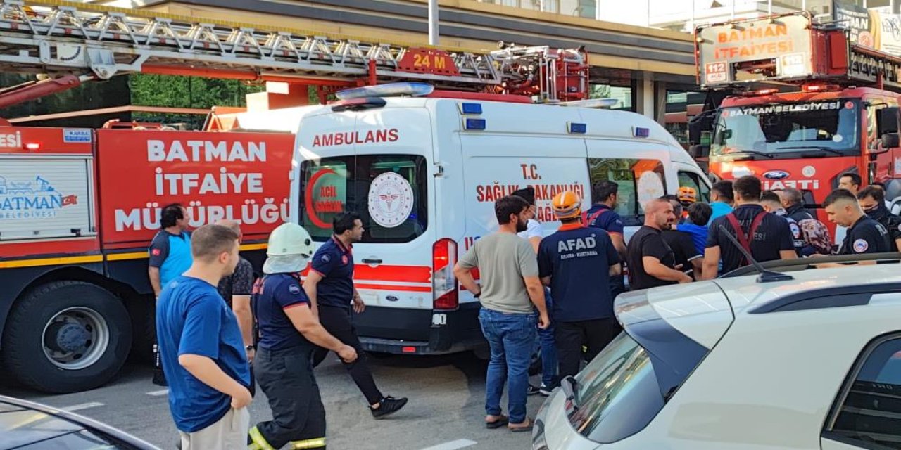 Batman'da yangında Bakan Şimşek'in yeğeni hayatını kaybetti