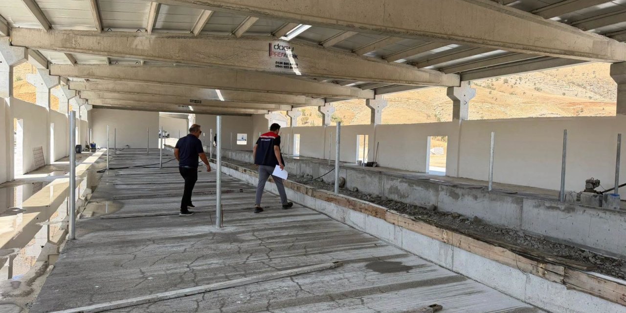 Şırnak’ta Büyükbaş Hayvan Çiftliğine AB Normlarında Uygunluk Denetimi