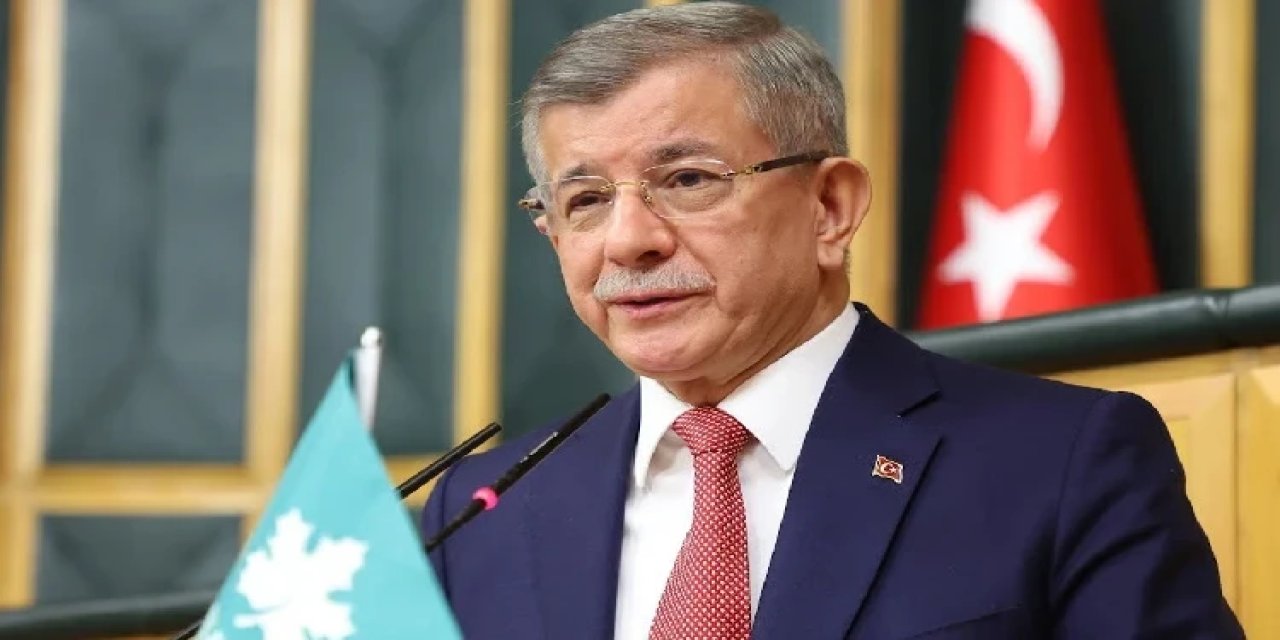 Ahmet Davutoğlu hakkında soruşturma başlatıldı
