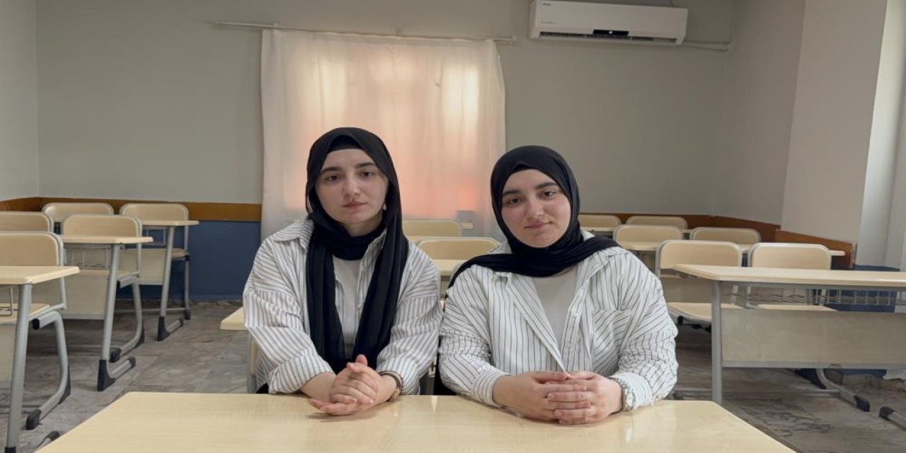 Şırnak’ta ikiz kardeşlerin büyük başarısı: Aynı üniversitede tıp kazandılar