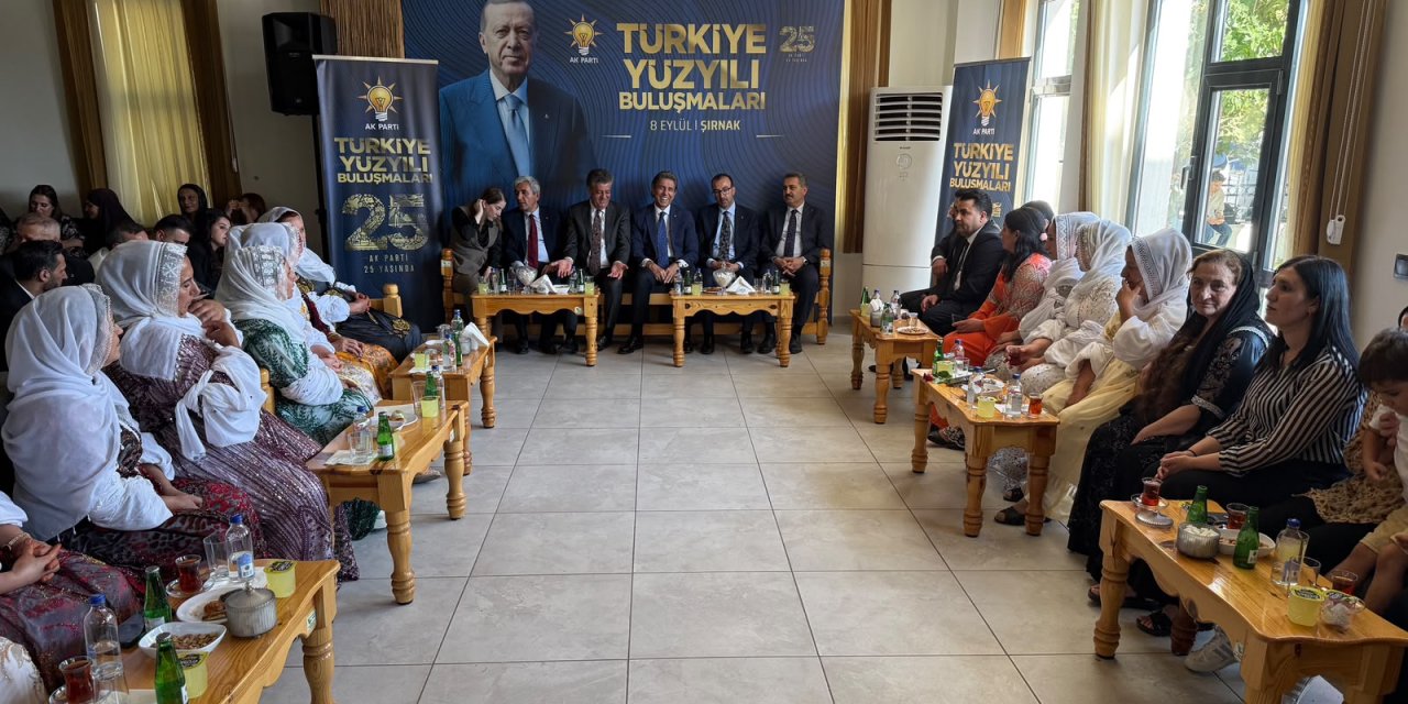 Ak Parti Heyeti Şırnak'ta Dengbêj Evi'ni Ziyaret Etti