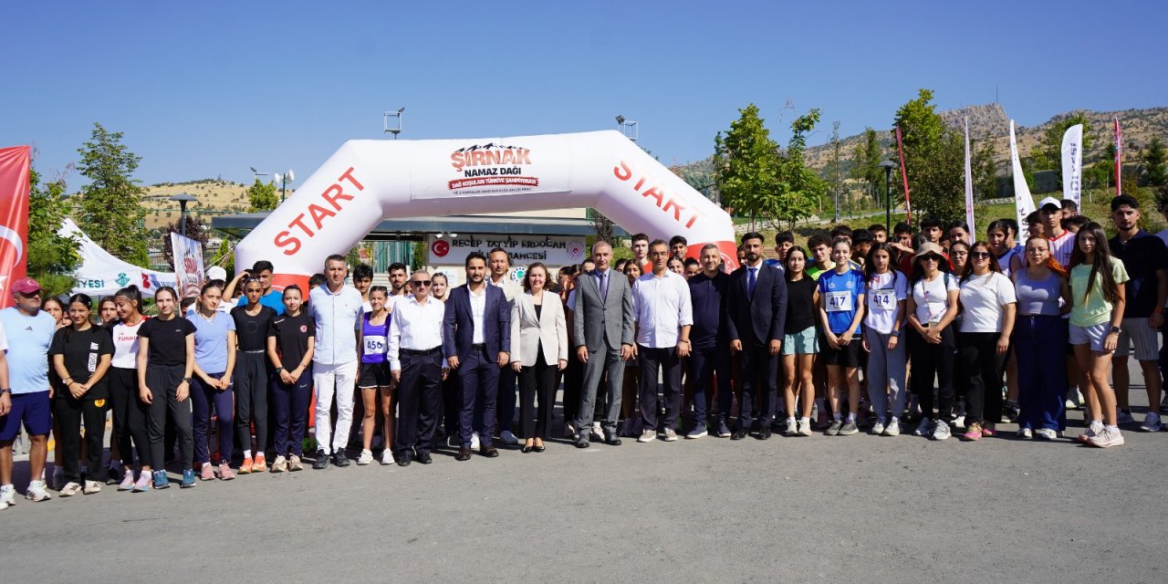 Şırnak’ta Dağ Koşuları Türkiye Şampiyonası Heyecanı: 120 Sporcu Yarıştı