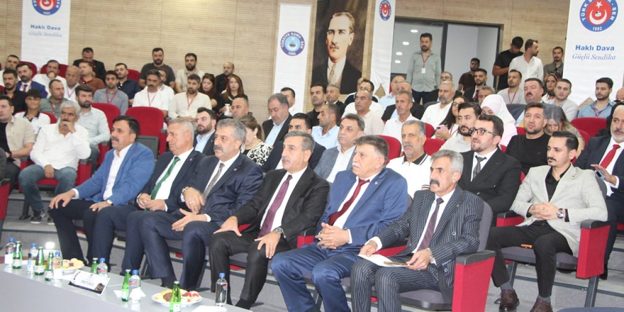 Emrullah Tatar Tek Listeyle Güven Tazeledi: Türk Sağlık-Sen Şırnak’ta İlk Kongresini Yaptı