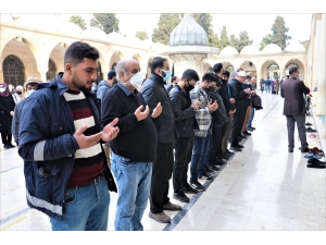 Şanlıurfa'da Sezai Karakoç için gıyabi cenaze namazı kılındı