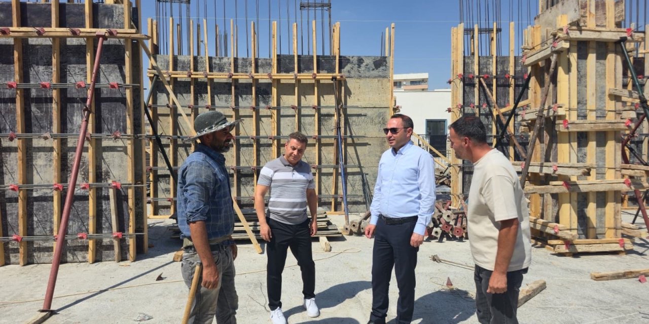 Silopi Kaymakamı Partal, Okul İnşaatlarında İncelemelerde Bulundu