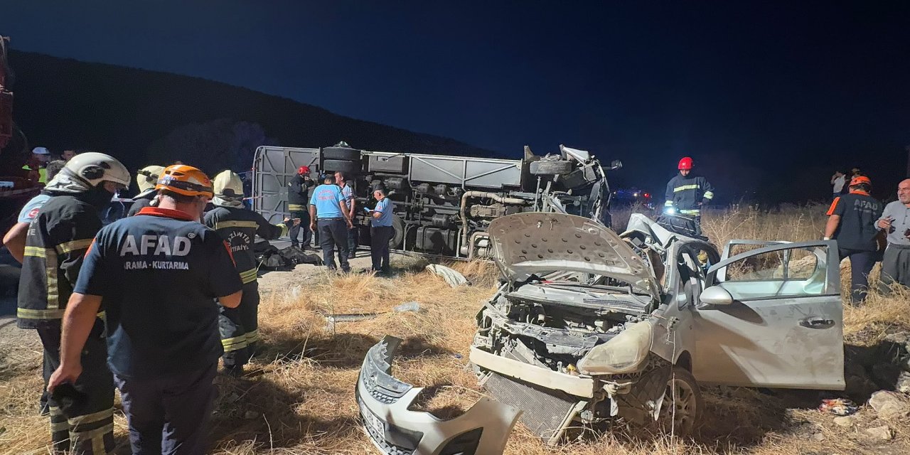 Gaziantep'te kaza: 7 kişi öldü, 13 kişi yaralandı