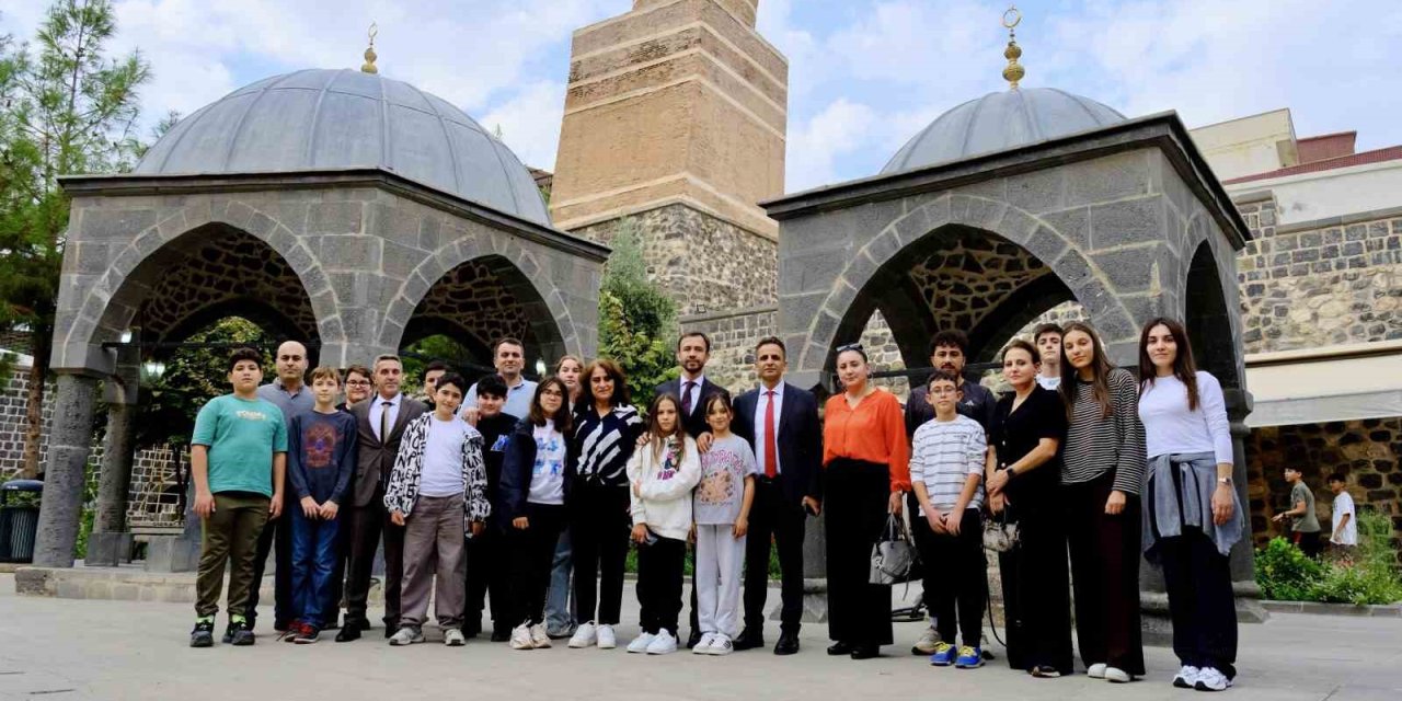 Cizre’de Kültür Buluşması: İstanbullu Öğrenciler Dengbêj Evi’ne Hayran Kaldı