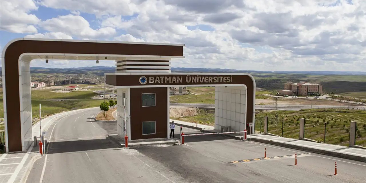 Batman Üniversitesi 15 Sözleşmeli Personel Alacak