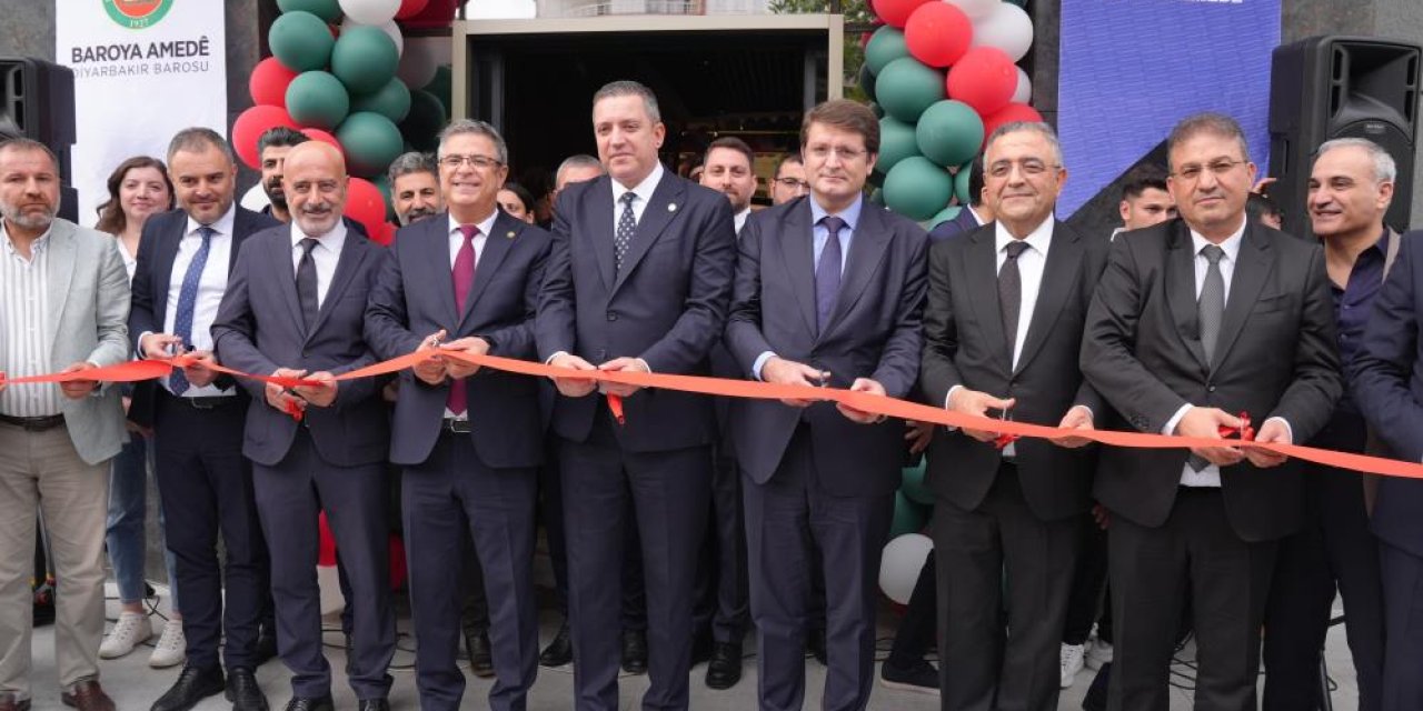 Diyarbakır Barosunun yeni hizmet binasına Tahir Elçi’nin ismi verildi