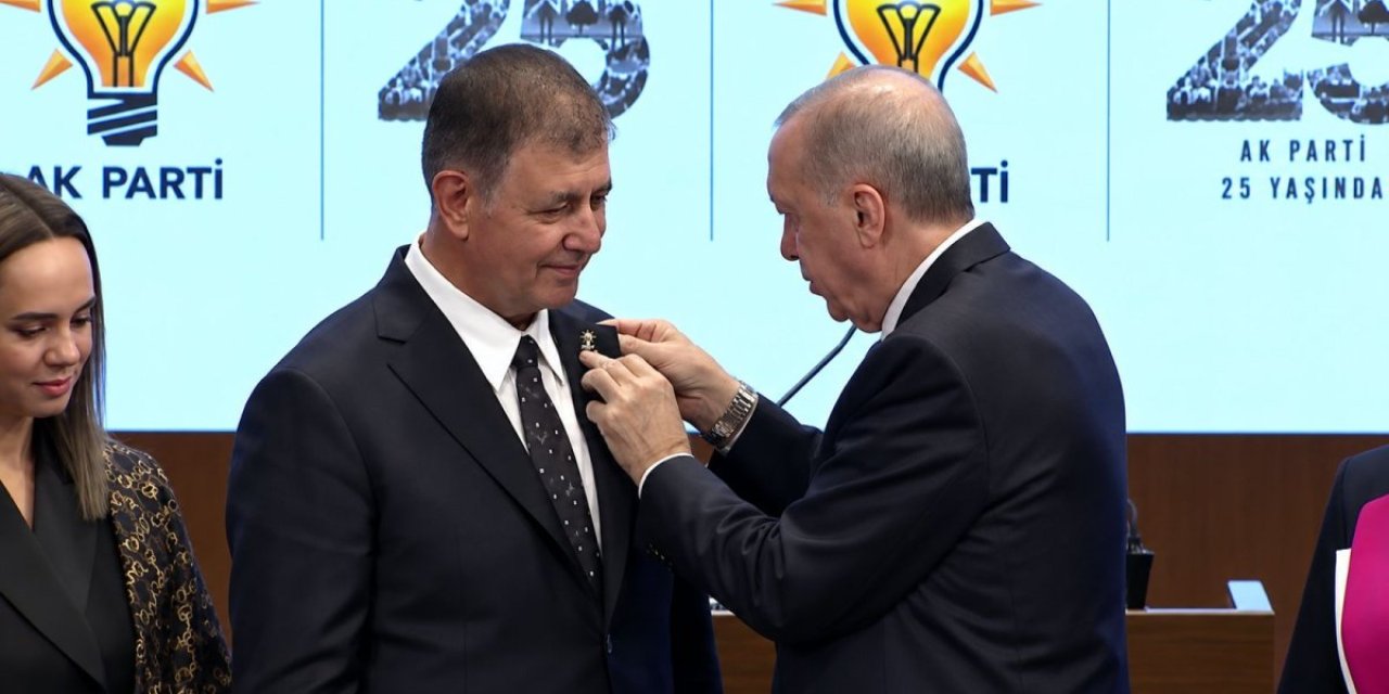 Tarihte bir ilk: Büyükşehir Belediyesi Ak Parti'ye geçti