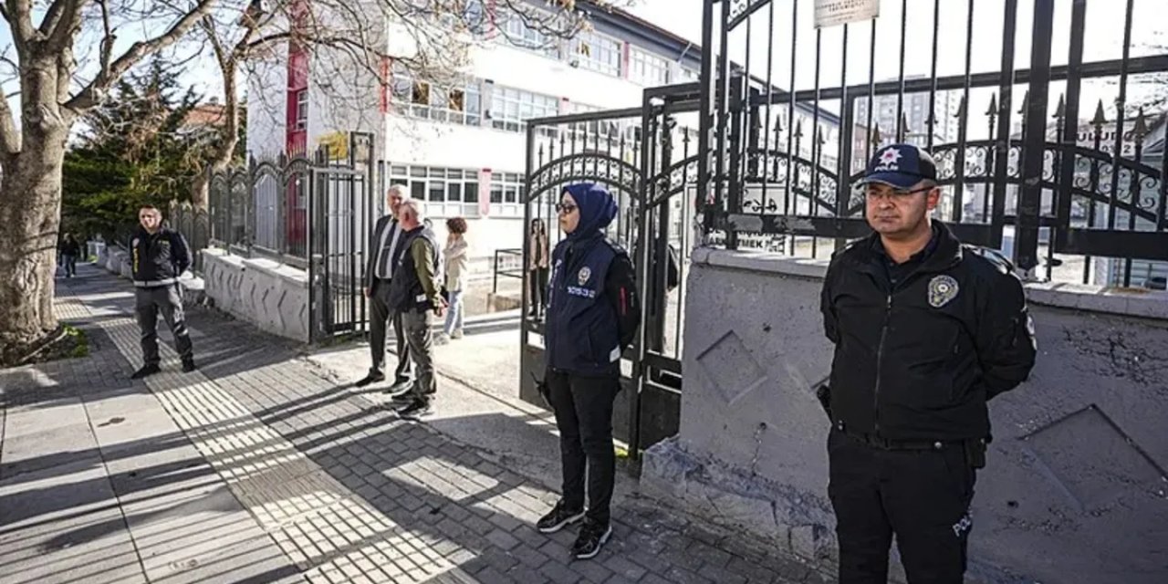 Okullara 30 Bin Güvenlik Görevlisi Alımı Gündemde! İşte Beklenen Şartlar