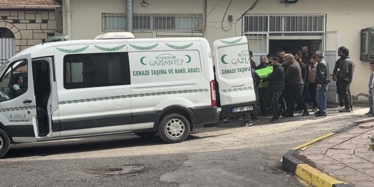 Hayvan Çiftliğinde Elektrik Akımına Kapılan Çocuk Hayatını Kaybetti