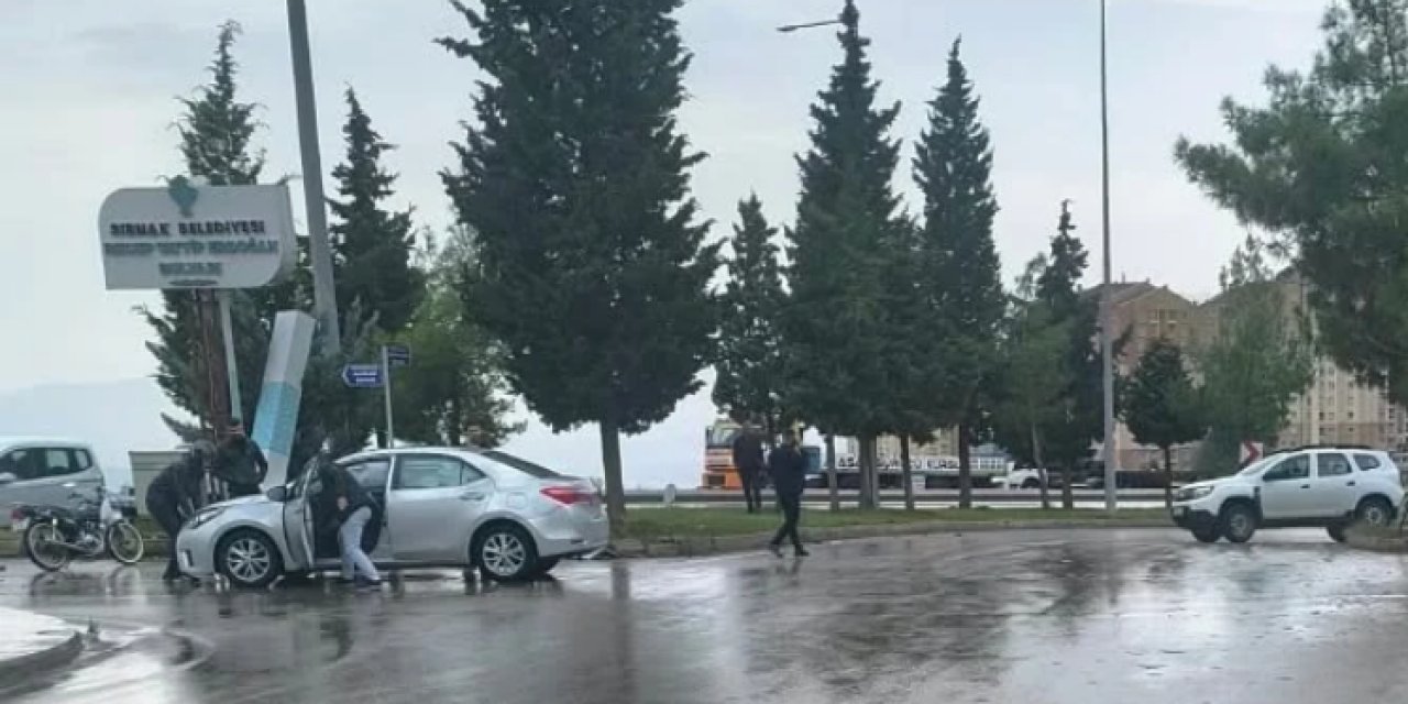 Şırnak’ta Gemi Kavşağı’nda Kaza