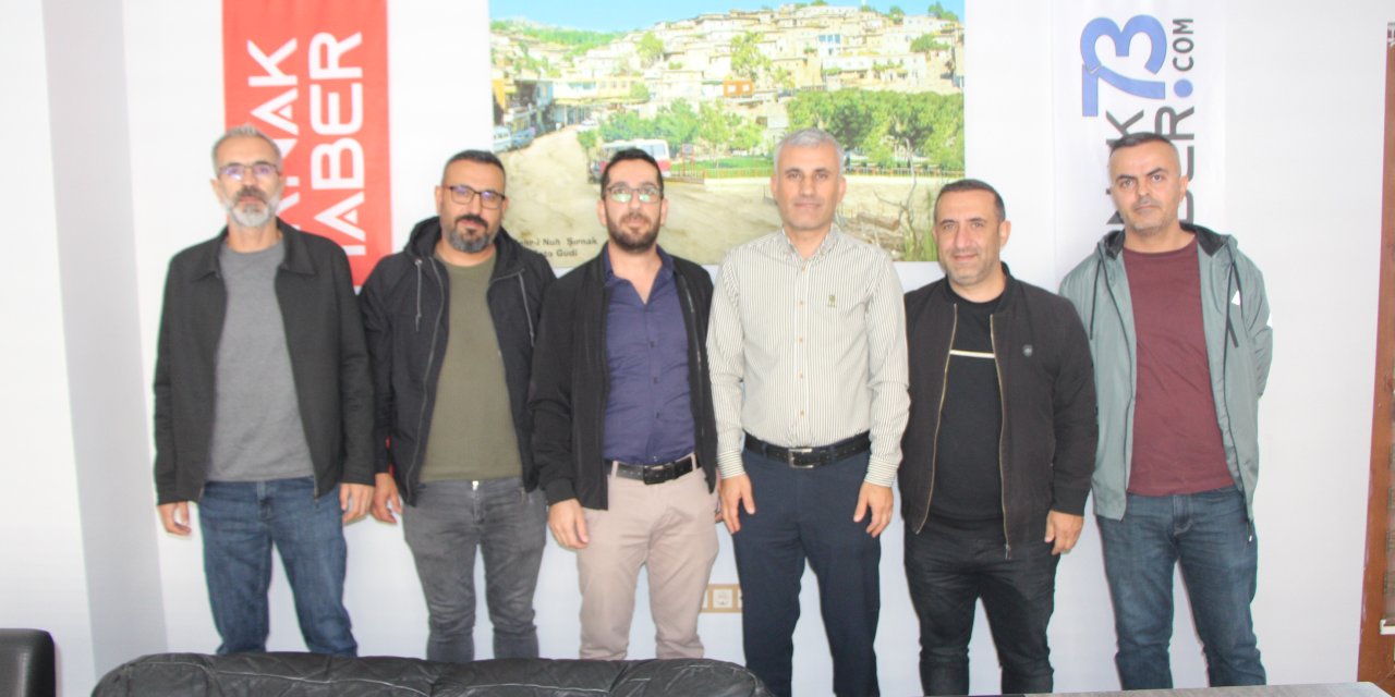 Şırnaklı Eczacılardan Şırnak Haber Gazetesi’ne 26. Yıl Ziyareti