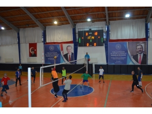 Adıyaman'da Öğretmenler Günü anısına voleybol turnuvası
