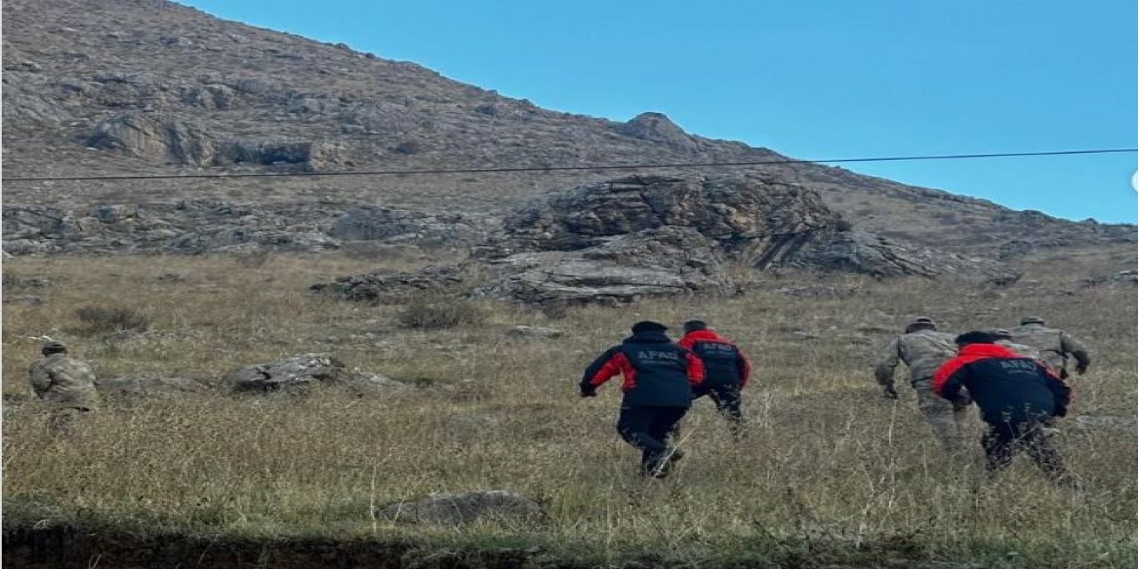 Şırnak’ta Kaybolan 20 Yaşındaki Genç 17 Saatte Mağarada Bulundu