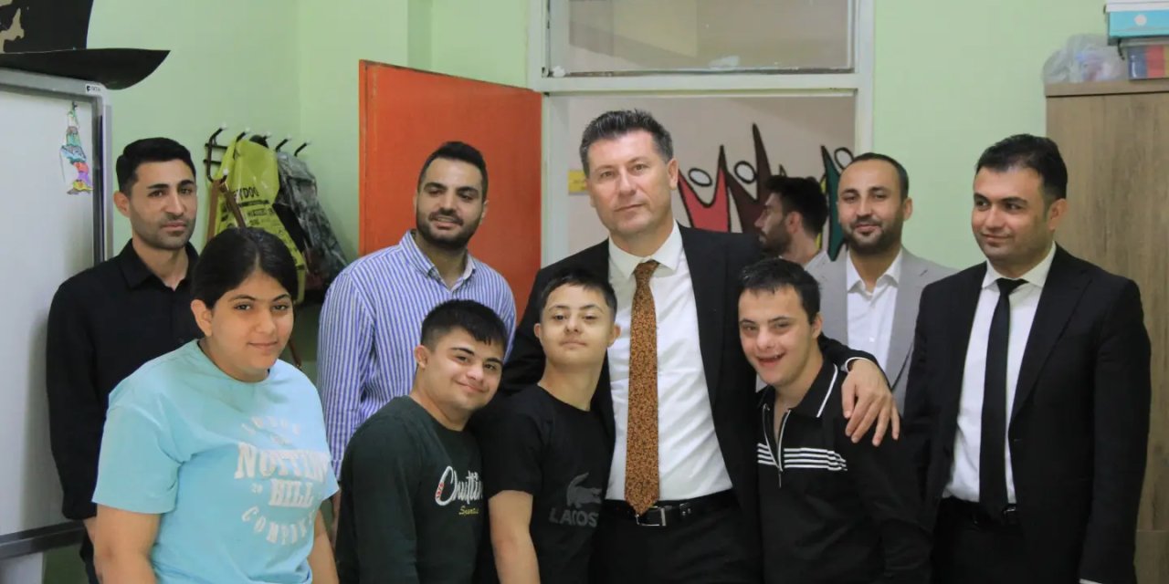 Şahan İke’den Özel Eğitim Uygulama Okuluna Anlamlı Ziyaret