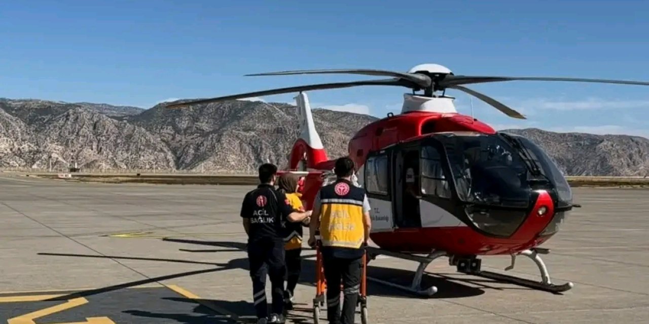 Şırnak’ta bebek tedavi için helikopterle sevk edildi