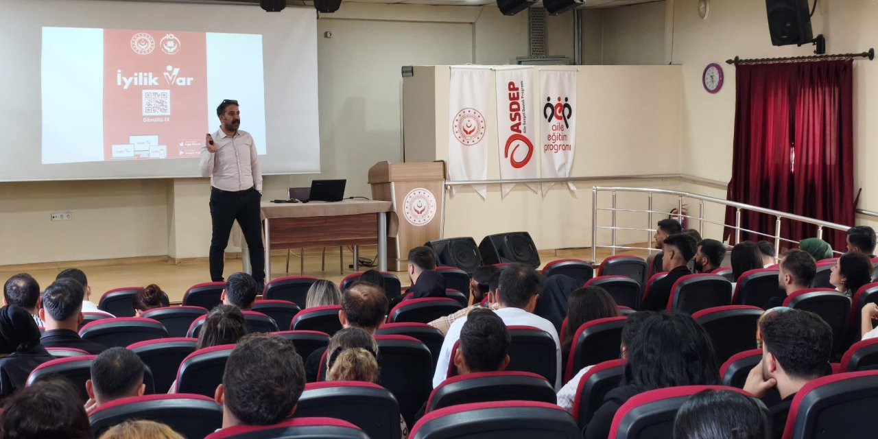 Cizre’de Evlenecek Gençlere  Yönelik Eğitimler Sürüyor