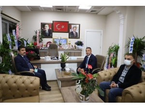 Cizre Kaymakamı Tunç, Dr. Selahattin Cizrelioğlu Devlet Hastanesini ziyaret etti