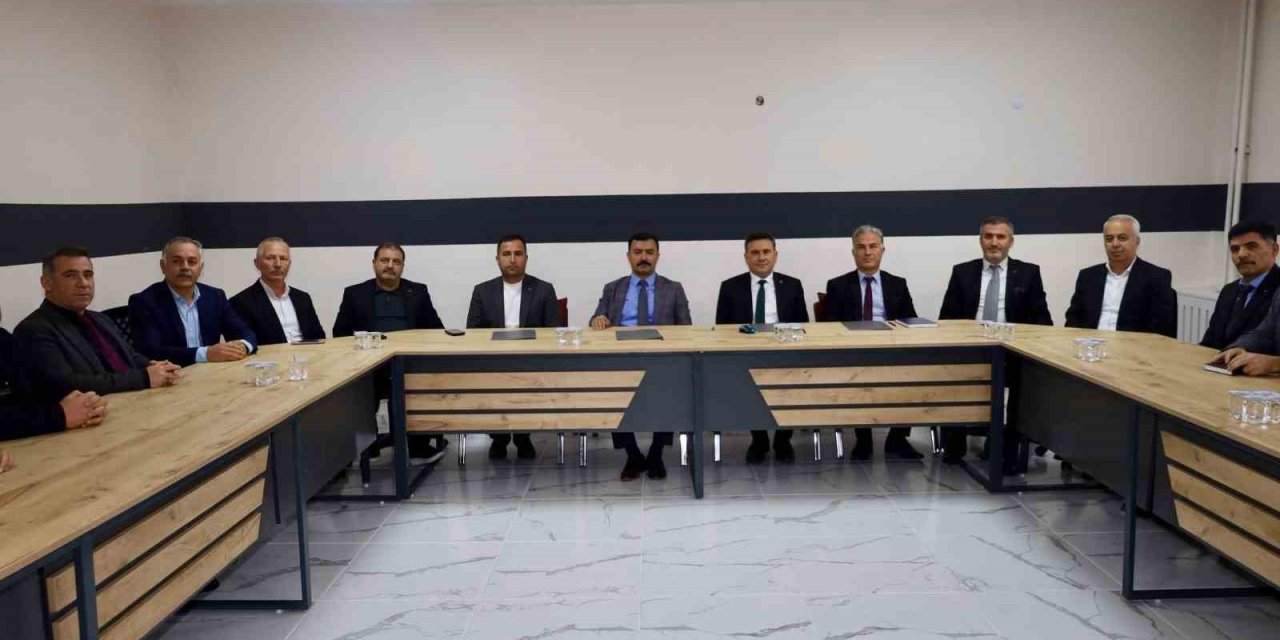 Kahta’daki Okullarda Teknoloji Ve Bilim Seferberliği Hazırlığı