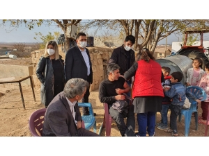 Şanlıurfa'da mobil ekiplerin kırsal mahallerde aşı çalışması devam ediyor