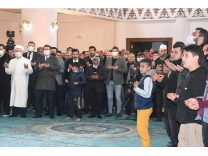 Diyanet İşleri Başkanı Erbaş, Şırnak'ta Regaip Kandili Özel Programı'na katıldı: