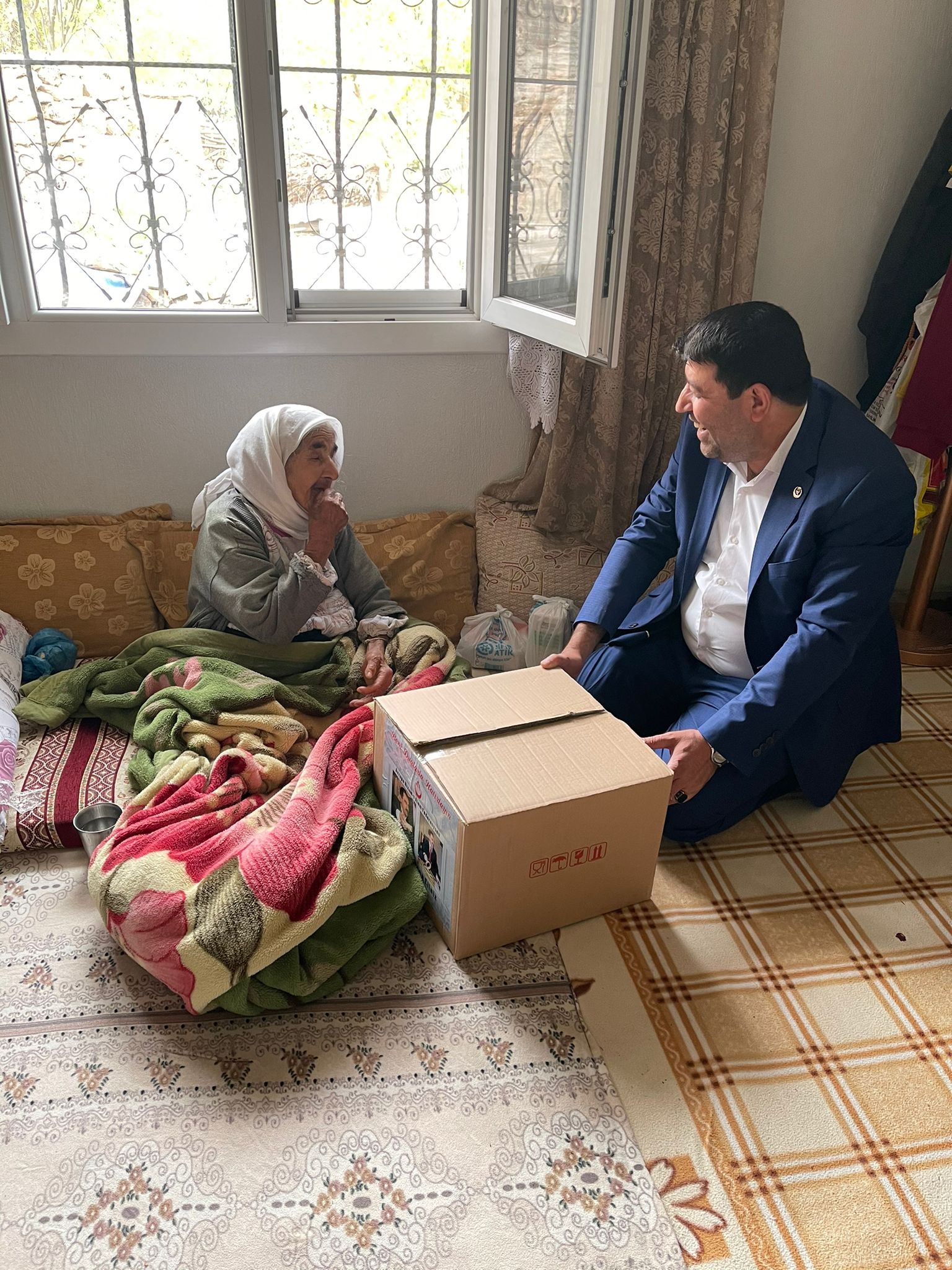 Şırnak'ta kırsaldaki ailelere ramazan yardımı