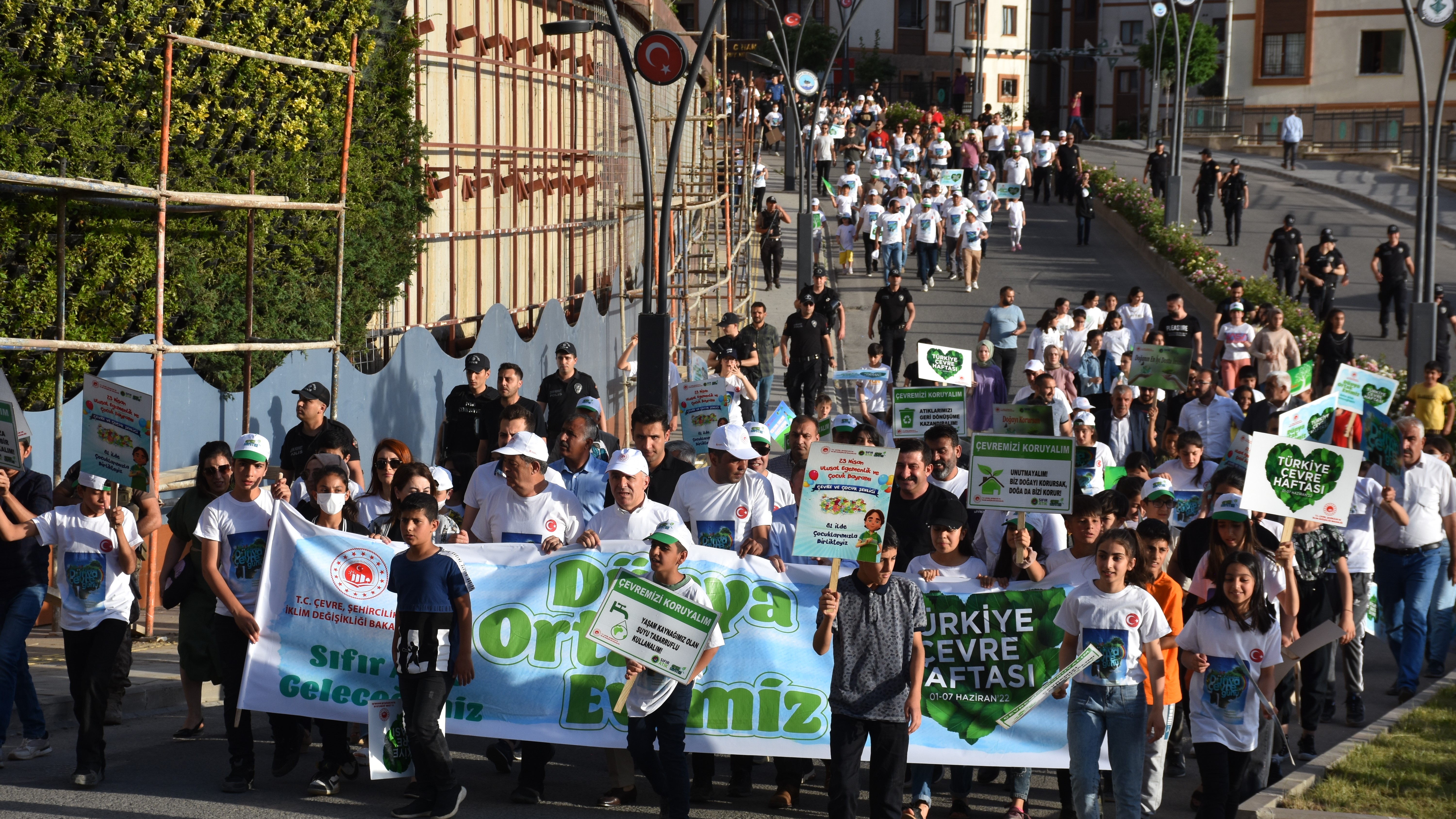 "81 İlde 81 Milyar Adım Çevre Yürüyüşü" etkinliği düzenlendi