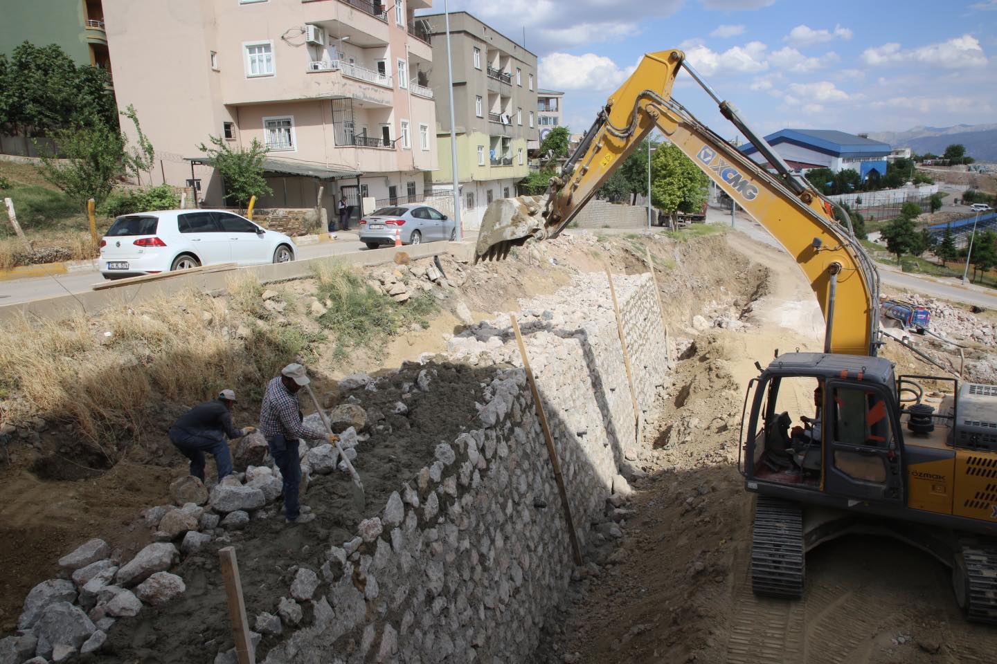 Şırnak Belediyesi Çalışmalarını Aralıksız Sürdürüyor