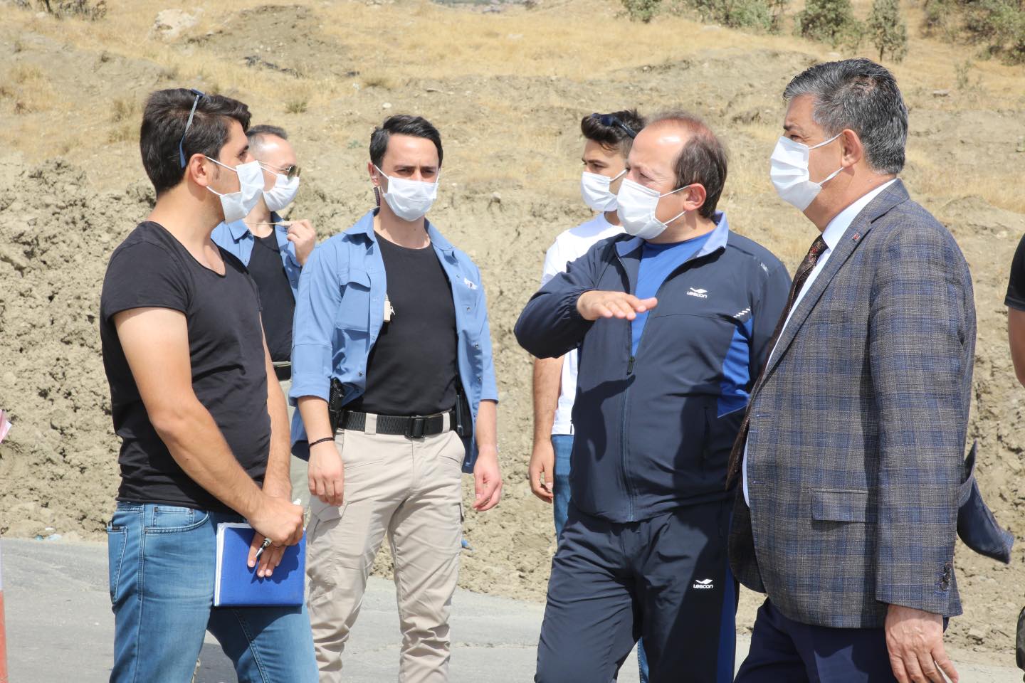 VALİ PEHLİVAN ALT YAPI VE YOL YAPIM ÇALIŞMALARINI İNCELEDİ