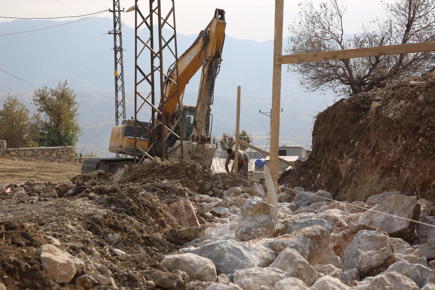 Şırnak Belediyesi Alt Yapı Çalışmalarını Sürdürüyor