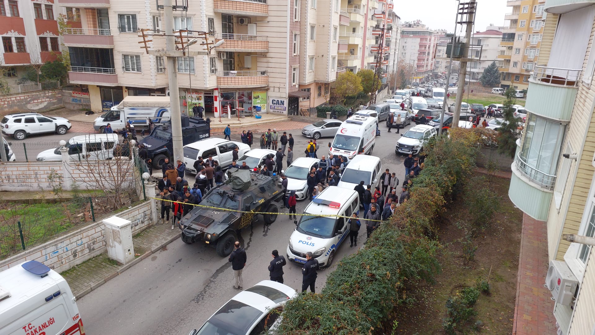 Esnafın Rehin Aldığı Kaçak Elektrik Kontrolü Yapan Personel Kurtarıldı