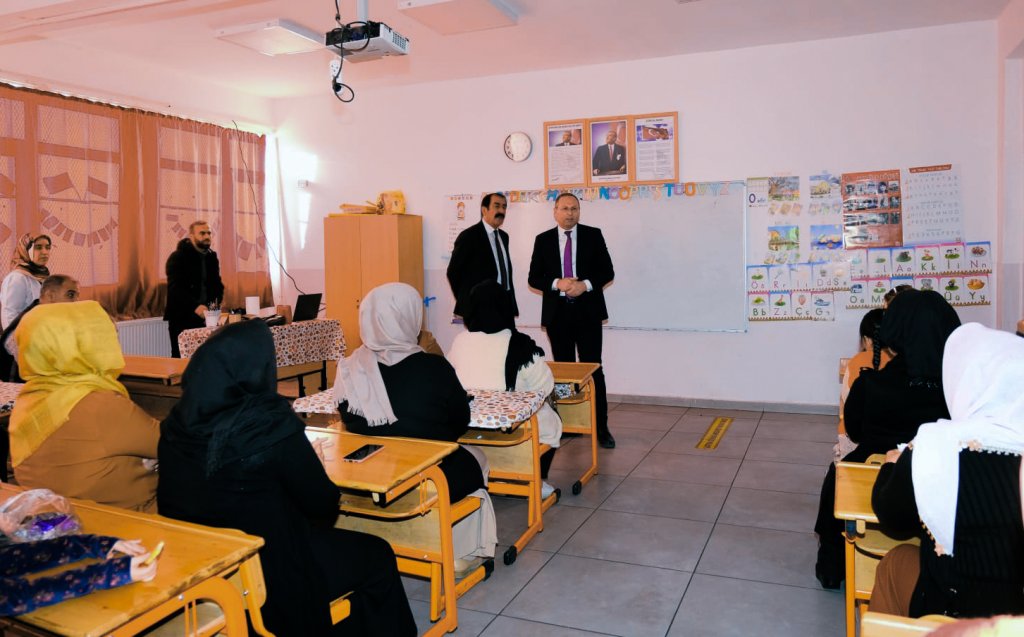 Şırnak'ta "Aile Okulu Projesi" kapsamında 12 bin 222 veliye eğitim verildi