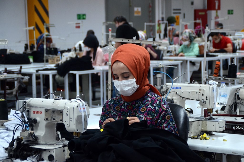 BAKAN SELÇUK: “YENİ NORMAL SÜRECİNDE YAKLAŞIK 120 BİN KİŞİ İŞBAŞI EĞİTİM PROGRAMIMIZDAN YARARLANDI”