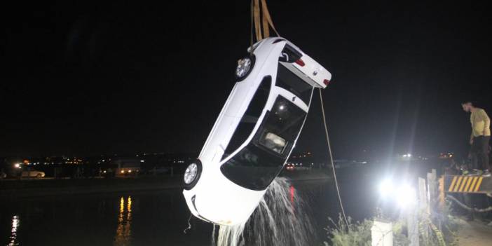 Araç Sulama Kanalına Devrildi: 5 ölü