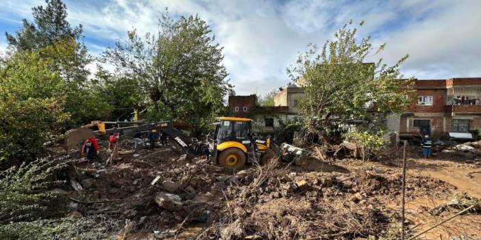 Batman’da kerpiç evde hayatını kaybedenlerin sayısı 3’e yükseldi