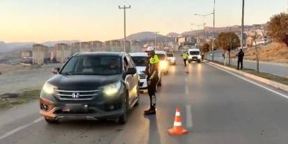 Bakan Yerlikaya Açıkladı! İlk Seferde 96 Bin TL, Tekrar Halinde 192 Bin TL Cezası Var