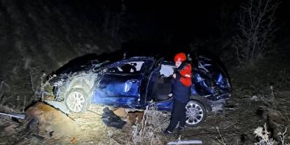 Şırnak’ta otomobil şarampole devrildi, 2 kişi ağır yaralandı