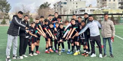 Şırnak U14 Gelişim Ligi'nde Cizre Diclespor şampiyon oldu