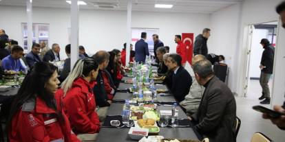 Şırnak Valisi Ekici, TPAO çalışanlarıyla iftarda bir araya geldi