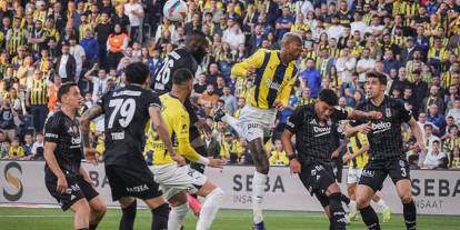 Fenerbahçe evinde 10 puan kaybetti