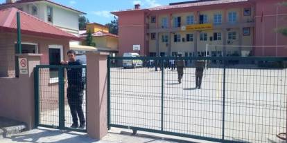 Giresun'da Lisede Silahlı Saldırı: İki Kişi Öldü