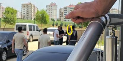 Diyarbakır’da kavgada bir kişi bıçakla öldürüldü!