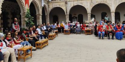 Cizre’de Tarihi Mekan’da Anneler Günü Etkinliği