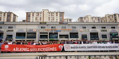 Şırnak'ta Aile Günü yürüyüşü düzenlendi