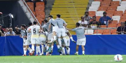Muşspor'un  31 yıllık hasreti sona erdi! 2. Lig'e yükseldi