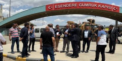 Hakkari Esendere Sınır Kapısı’nda gerginlik sonrası STK’lar çözüm için toplandı
