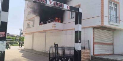 Diyarbakır’da bir dairede çıkan yangın, binaya sıçramadan söndürüldü